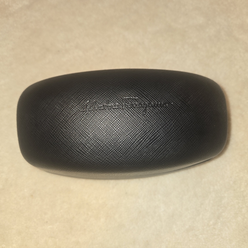 Salvatore Ferragamo Black Sunglass Case - Picture 3 of 3